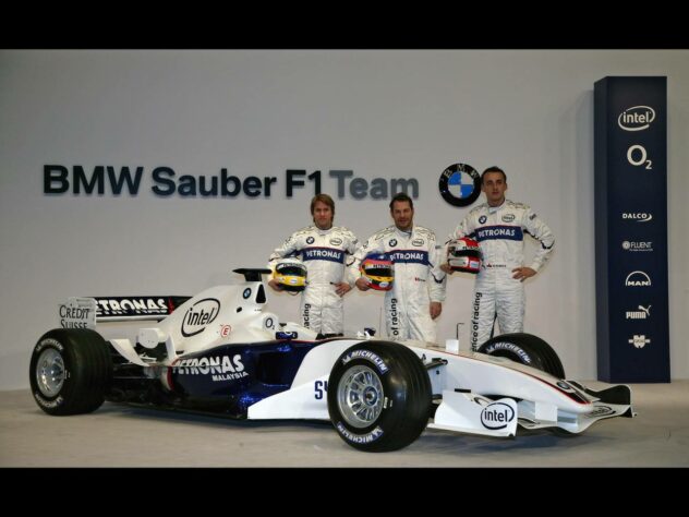 A BMW tinha o alemão Nick Heidfeld e o jovem polonês Robert Kubica, em seus primeiros passos na Fórmula 1.

