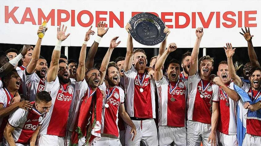 Ajax (8 títulos) - O Ajax ganhou cinco vezes o título holandês, 1 Copa da Holanda e 2 Supercopas da Holanda. 