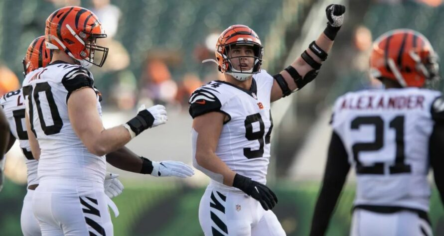 30º Cincinnati Bengals: A perda de Joe Burrow foi duro golpe na franquia. Sem o quarterback, o foco é pensar em um left tackle para protegê-lo melhor em 2021.