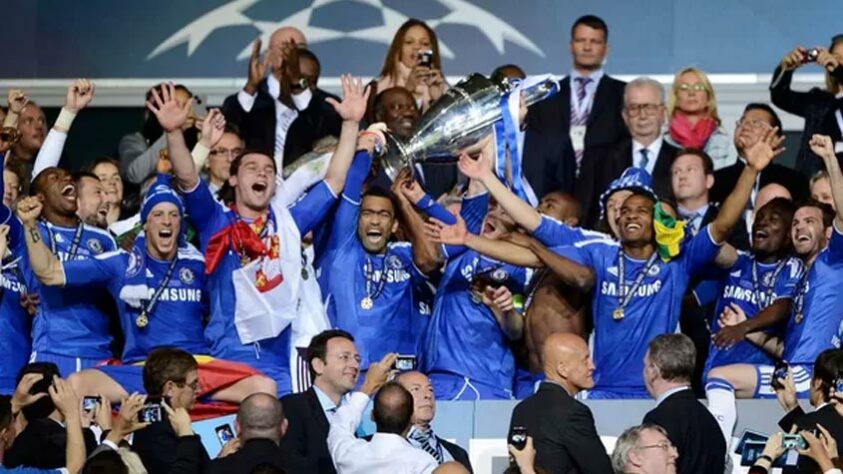 7º lugar: Chelsea FC - 2113 pontos.