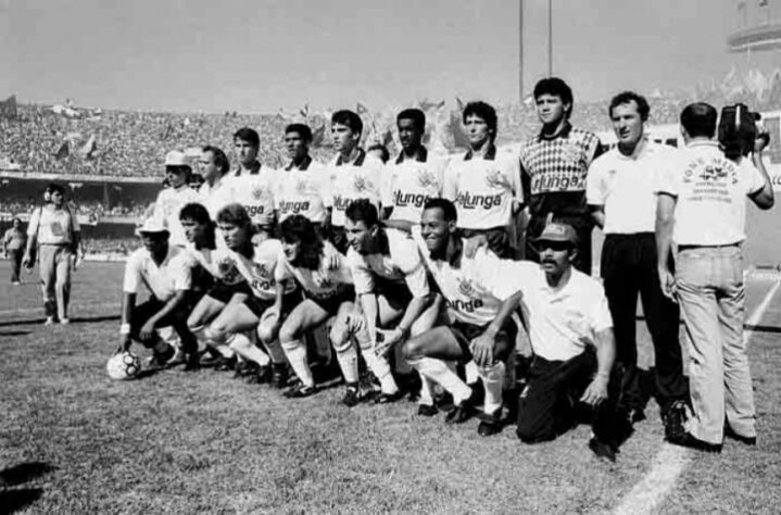 Há exatamente 30 anos, no dia 16 de dezembro de 1990, o Corinthians vencia pela primeira vez o Campeonato Brasileiro, um marco na história do clube, que mudou de status no cenário nacional e conquistou tudo dali em diante. Confira, na galeria a seguir, os 26 títulos corintianos desde então: