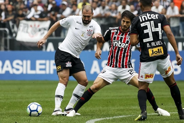 10/11/2018 - Corinthians 1 x 1 São Paulo - 33ª rodada do Brasileirão. Gols: Ralf (COR)/Brenner (SAO)