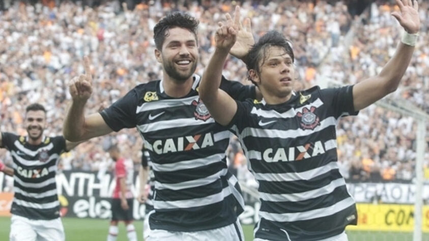 No Campeonato Brasileiro de 2015, o São Paulo foi goleado pelo time reserva do Corinthians, pelo placar de 6 a 1, na nova casa do Timão. O Corinthians acabou campeão nacional aquele ano, enquanto o rival São Paulo terminou a competição na 4ª colocação.