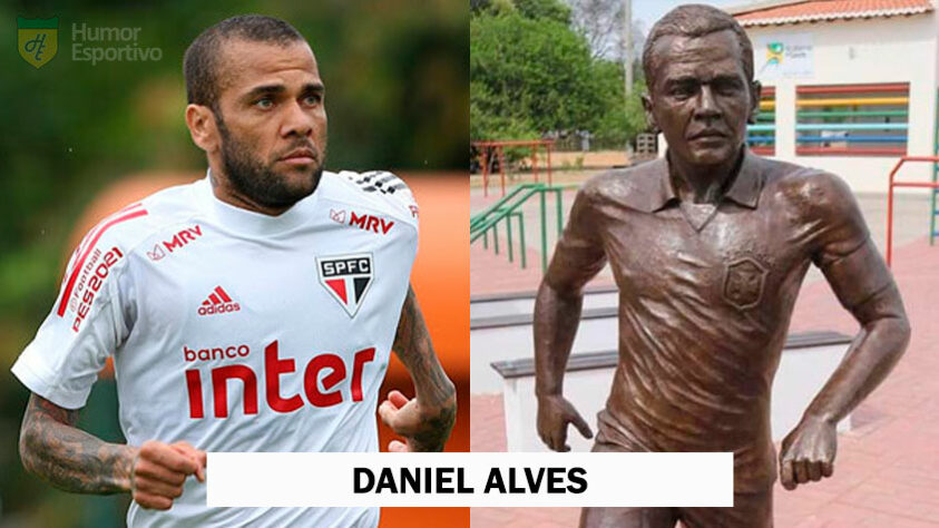 Daniel Alves foi homenageado em sua cidade natal e teve uma estátua inaugurada em Juazeiro. Porém, a obra criada pelo artista Léo Santana acabou virando meme nas redes sociais pois, segundo alguns internautas, a escultura não se parece com o jogador do São Paulo.