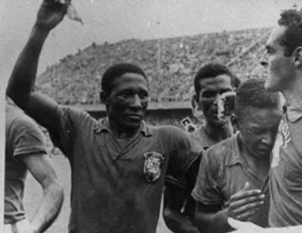 PORTUGUESA-SP - Djalma Santos (Brasil) - Copa do Mundo 1958 - Brasil 5 x 2 Suécia - Final