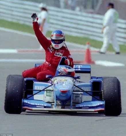 Jean Alesi disputou 91 corridas até vencer o GP do Canadá de 1995