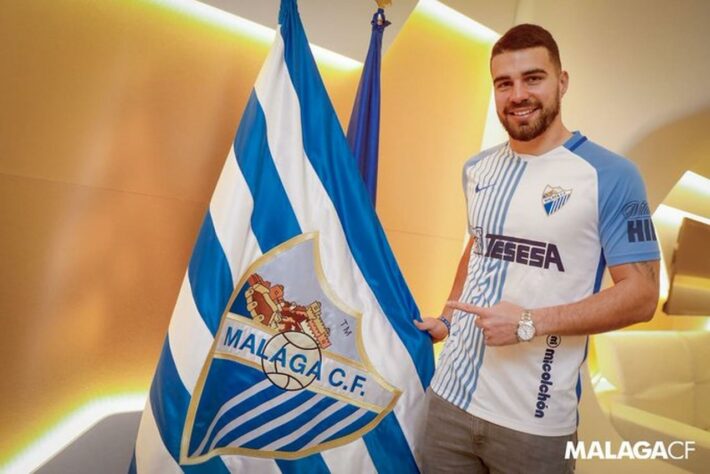 FECHADO - O Málaga acertou a contratação de Alexander Gonzalez, lateral ex-Dinamo Bucareste.