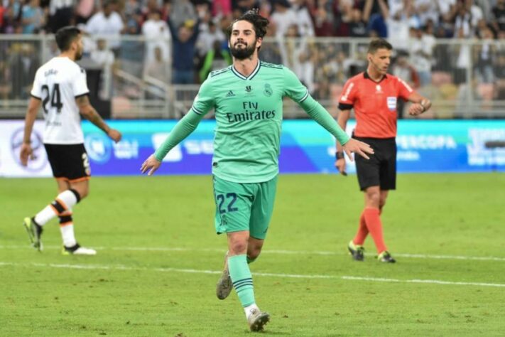 ESQUENTOU - O Arsenal tem o desejo de contar com Isco em um empréstimo de seis meses para reforçar o seu meio campo, porém as conversas ainda estão muito no começo para cravar um acerto, segundo o jornalista, Mark Bryans.