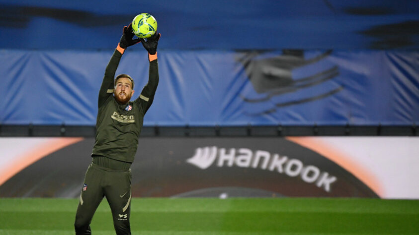 O goleiro tcheco Jan Oblak é segurança a serviço do Atlético de Madrid. Seu valor de mercado é de 90 milhões de euros (cerca de 556 milhões).