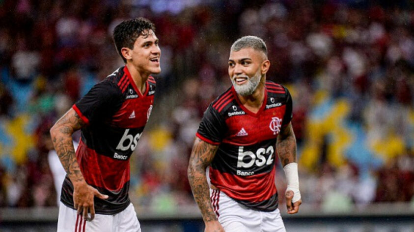 No último domingo, Gabigol marcou dois gols na vitória (4 a 1) sobre o Santos, pela 25ª rodada do Brasileiro, e empatou  com Pedro na artilharia do Flamengo na temporada. Ambos passam a ter 20 gols. Veja números de todos os marcadores do clube em 2020 a seguir.