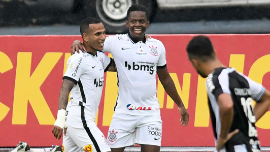 7 – CORINTHIANS: 15 pontos em 8 jogos. Quatro vitórias, três empates e uma derrota. Oito gols marcados e quatro sofridos. 62,50 % de aproveitamento.