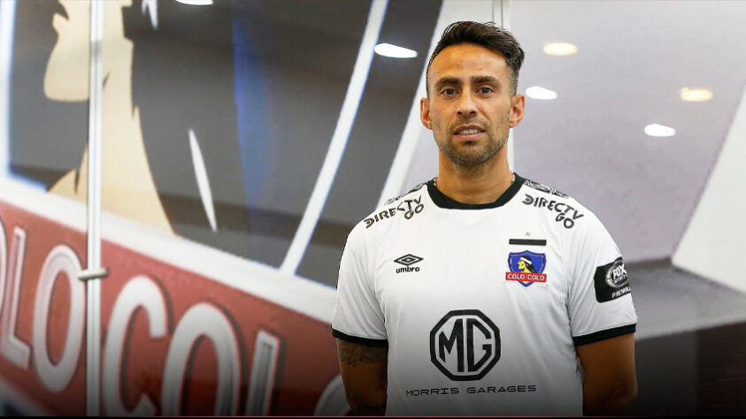 FECHADO - Afundado na lanterna do Campeonato Chileno, a diretoria do Colo-Colo foi atrás de reforços e decidiu repatriar Jorge Valdivia, que estava no Mazatlán, do México. Em sua terceira passagem pelo Colo-Colo, Jorge Valdivia terá um cenário diferente. Ao invés de ver o clube brigar por título, a sua missão é ajudar o Cacique a escapar do rebaixamento.