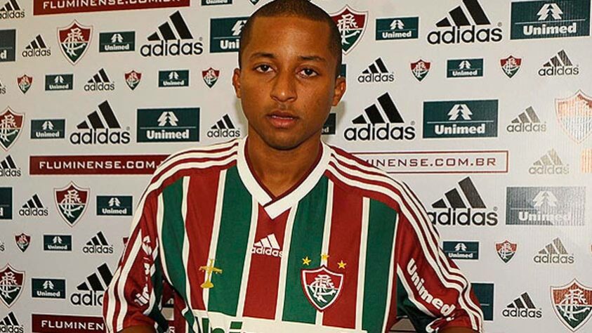 O veloz WILLIANS SANTANA, após deixar o Fluminense em 2011, passou por Sport, América-MG, CRB, Atlético-GO e pelo futebol asiático. Atualmente, faz parte do elenco do Cuiabá na disputa da Série B.