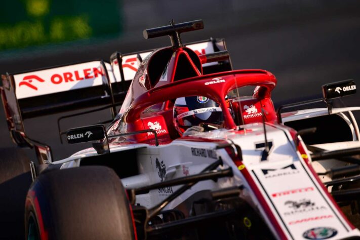 Räikkönen vai sair de 15º em Abu Dhabi.