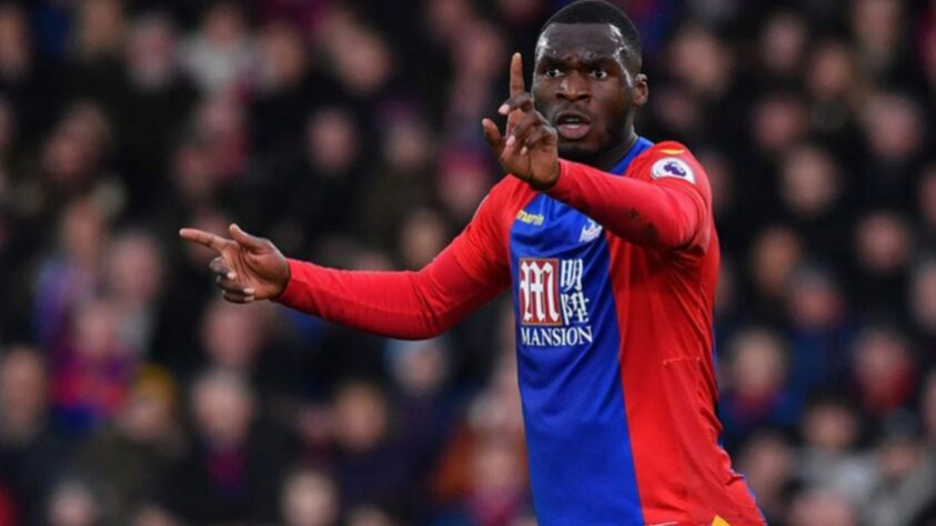 Christian Benteke - Crystal Palace - 30 anos - Atacante - Contrato até: 30/06/2021