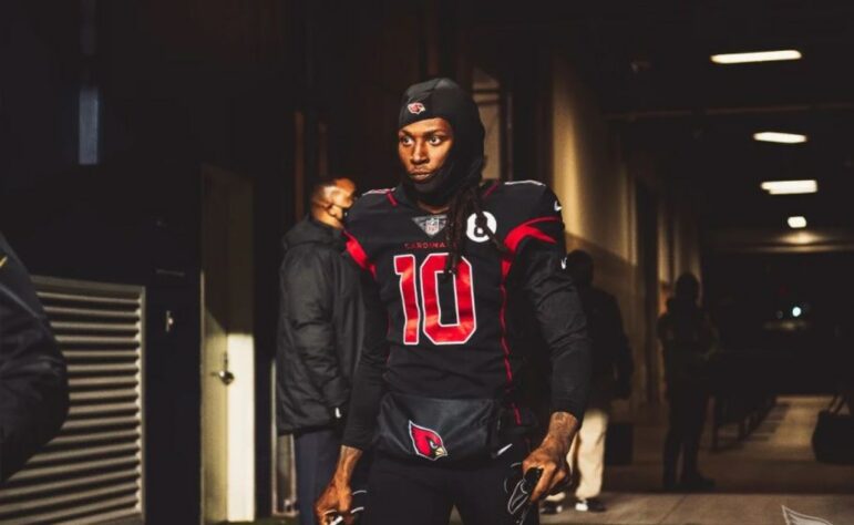 DeAndre Hopkins - De casa nova no Arizona, o wide receiver não poderia estar mais feliz. Resultado? Lidera a NFL e prova jogo após jogo que é um dos melhores da liga.