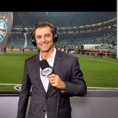 Edu Elias: repórter e apresentado teve contrato renovado e seguirá no Fox Sports/ESPN.