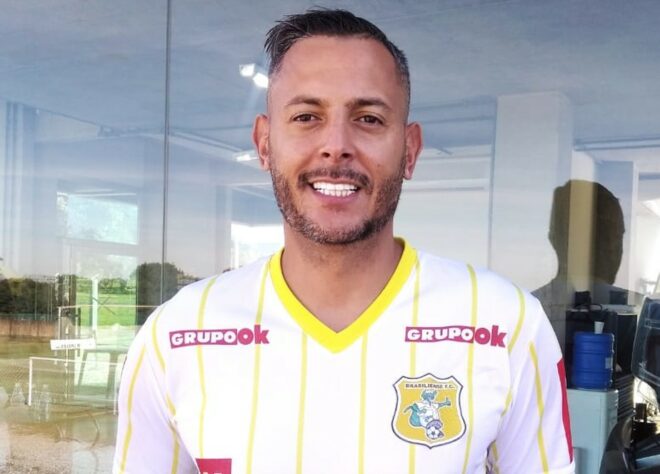 O Jacaré conta na meta com FERNANDO HENRIQUE. O goleiro de 37 anos, que passou pelo Fluminense, Ceará, Santo André e por clubes modestos, é titular da equipe candanga.