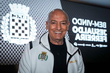 FECHADO - Jesualdo Ferreira, ex-treinador do Santos, é o novo técnico do Boavista. Nesta segunda-feira, o comandante de 74 anos foi anunciado oficialmente pelo clube português, no qual assinou contrato até 2022.