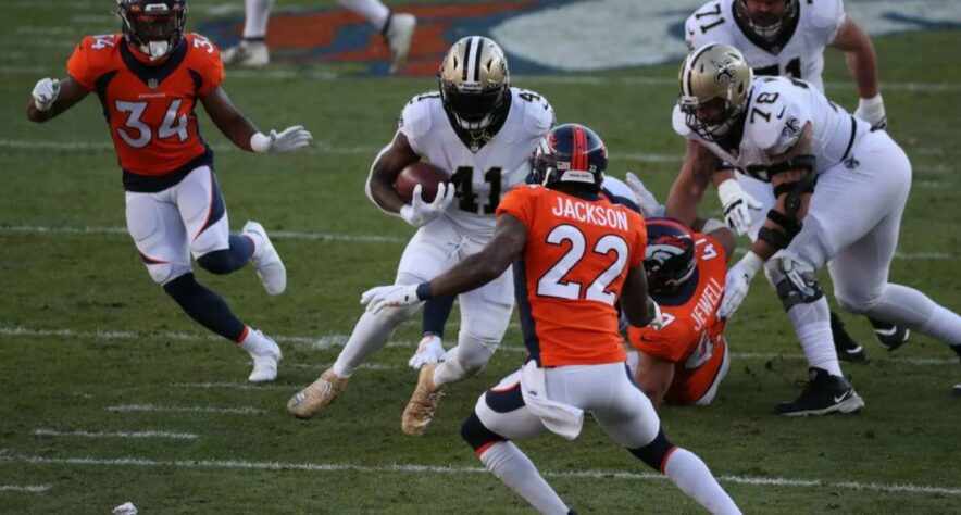 7º Alvin Kamara: O desempenho do RB diminuiu com a lesão de Brees. Parece ainda não ter encontrado a química ideal com Taysom Hill.