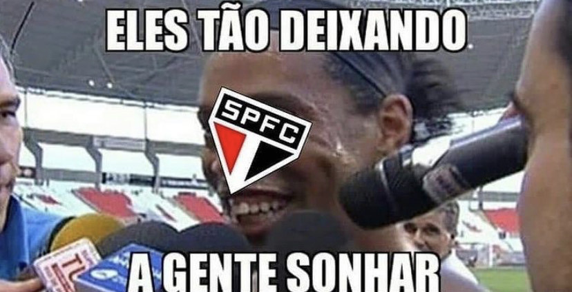 Memes: Torcedores do São Paulo exaltam Fernando Diniz e tiram onda com liderança do Brasileirão