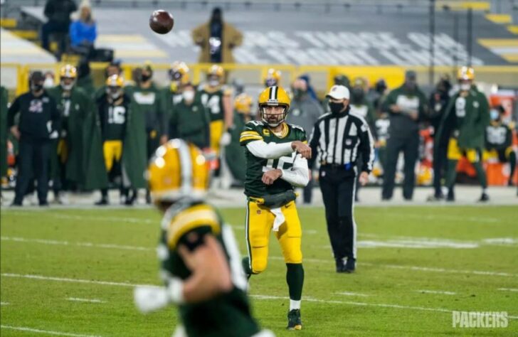2º Aaron Rodgers (Green Bay Packers): Líder em touchdowns, QBR e passing rating na temporada. Rodgers faz um ano 'quase perfeito'.