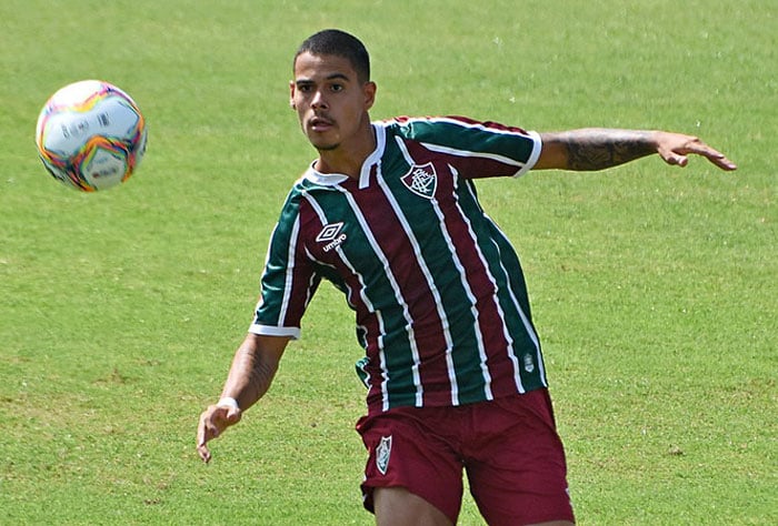 Luan Freitas - Fluminense - Zagueiro - 19 anos: Parte do time Sub-23 do Fluminense, o zagueiro tem passagens por seleções de base e chegou a ser relacionado para o profissional em 2020. É visto como um dos bons valores de Xerém. 