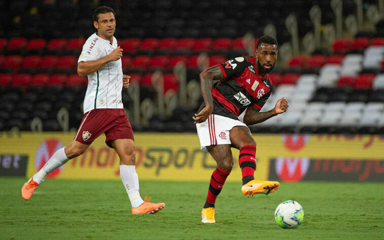 Após abrir o placar com Arrascaeta, o Flamengo voltou mal do intervalo e sofreu a virada do Fluminense: derrota por 2 a 1 no Maracanã, que mantém o Rubro-Negro com 49 pontos no Brasileirão. Confira as notas do LANCE! (Por Matheus Dantas - matheusdantas@lancenet.com.br)