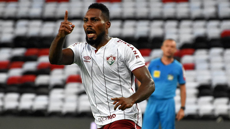 15 – FLUMINENSE: 11 pontos em 10 jogos. Três vitórias, dois empates e cinco derrotas. Dez gols marcados e dezesseis sofridos. 36.67 % de aproveitamento.