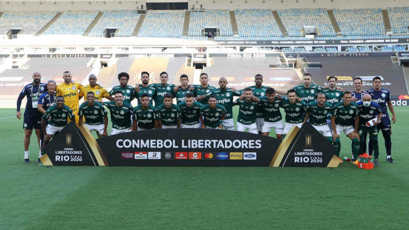 A Fifa divulgou, nesta segunda-feira, a lista de jogadores inscritos no Mundial de Clubes, que vai começar nesta quinta-feira, no Qatar. No Palmeiras, o herói do título da Libertadores 2020, o atacante Breno Lopes, ficou fora da lista. Cada clube só pode inscrever 23 jogadores. Além de Breno Lopes, diversos garotos utilizados ao longo da temporada também não foram inscritos. Veja a lista do Palmeiras para o Mundial e o motivo da ausência de Breno Lopes.