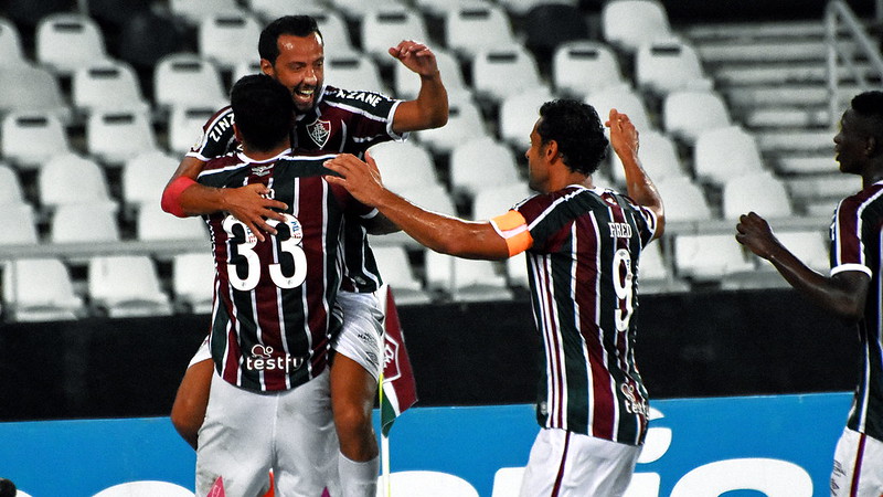 O Fluminense fez uma grande partida e venceu o Goiás por 3 a 0 na noite deste domingo, no Nilton Santos, pela 33ª rodada do Brasileirão. Nino e Martinelli, duas vezes, marcaram os gols da vitória. O moleque de Xerém foi um dos destaques da partida, ao lado de Nenê, que teve uma de suas melhores atuações pelo clube. (Por Leonardo Sanfilippo)