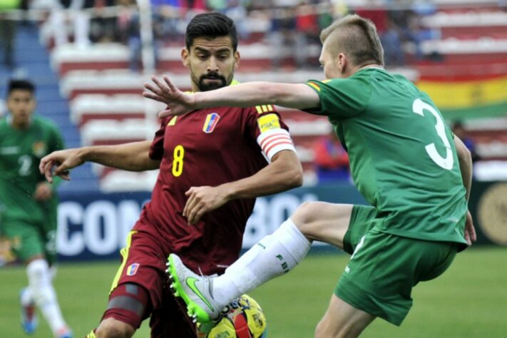 Alejandro Chumacero, meia da seleção boliviana, está sem clube desde que deixou o Puebla FC, do México, no início deste ano.