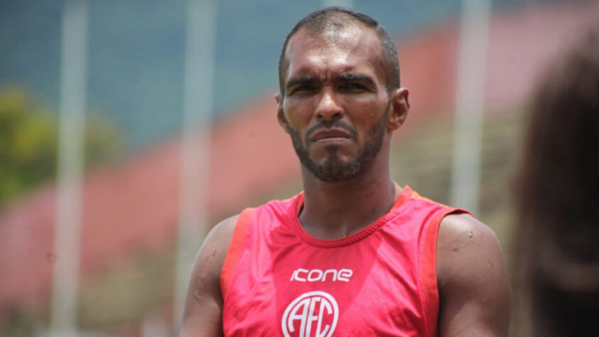 Campeão do Mundial de Clubes de 2005 e tricampeão brasileiro pelo São Paulo e campeão da Copa Libertadores com o Atlético-MG, o volante Richarlyson está no América-RJ, para a disputa do Campeonato Carioca.