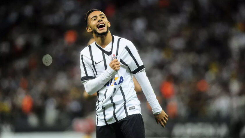 Claudinho - Principal nome do Red Bull Bragantino, Claudinho foi revelado pelo Santos e contratado pelo Corinthians, onde integrou o elenco de Tite entre 2015 e 2016. Fez apenas uma partida pelo Timão e foi negociado posteriormente.