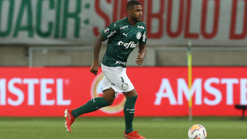 Emerson Santos (zagueiro) - três jogos e 0 gols.