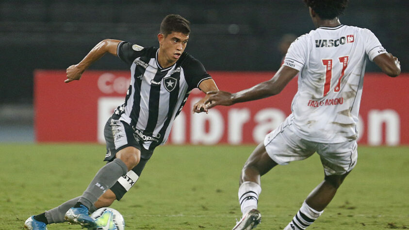 Kevin - Botafogo deu férias e não conta com o jogador para a temporada. O clube busca uma solução para o futuro do atleta.