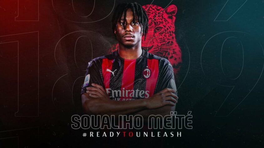 FECHADO - O meia Soualiho Meïte foi anunciado nesta sexta-feira como reforço do Milan para finalizar a temporada. A equipe, que hoje ocupa a liderança do Campeonato Italiano, assina por empréstimo com o francês de 26 anos, adicionando uma cláusula de compra em seu contrato.