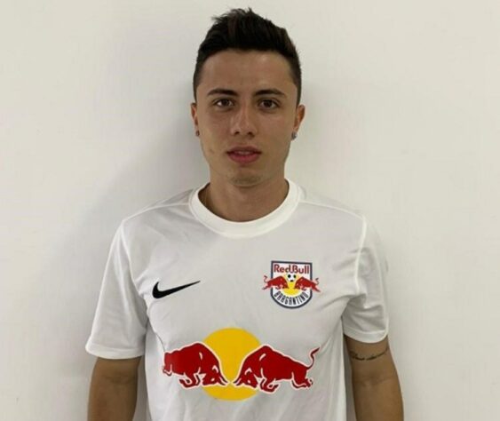 FECHADO - Aos 19 anos, Pedro Neves chega ao Red Bull Bragantino para reforçar a equipe sub-23. No momento, a categoria já encerrou sua participação no Brasileirão de Aspirantes com uma boa campanha.