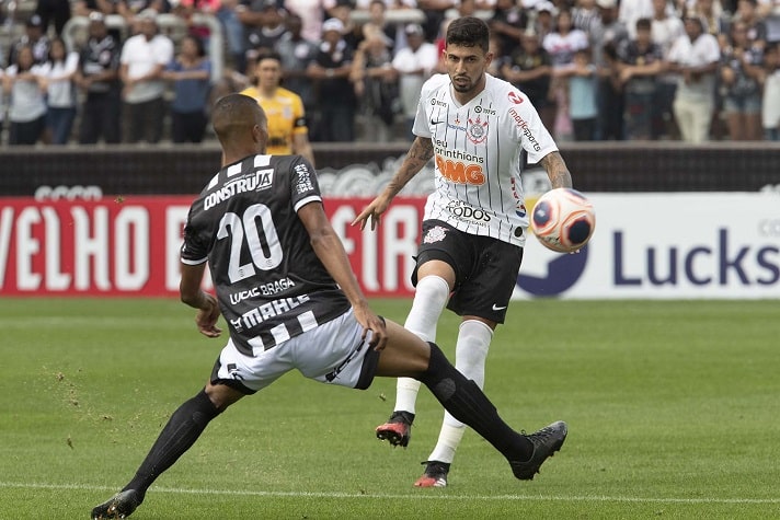 Pedro Henrique - Outra revelação não tão recente, mas que foi formado no clube. Iniciou a temporada, mas foi vendido no meio do ano ao Athletico-PR. Fez 12 jogos oficiais.