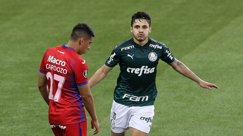 Meia: Raphael Veiga (Palmeiras)