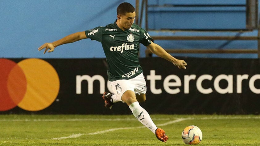 Renan - Posição: zagueiro/lateral-esquerdo - Clube: Palmeiras - Idade: 19 anos - Situação: ganhou chances com Abel Ferreira e vem se destacando no Palmeiras.
