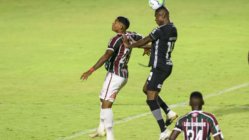 Mais uma atuação ruim e mais uma derrota. Neste domingo, o Botafogo deu sequência à má fase, perdeu para o Fluminense por 2 a 0, em São Januário, e segue sem dar qualquer indícios de reação. Confira as notas! (Por Núcleo Botafogo - reporterbota@lancenet.com.br)