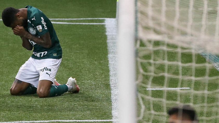 A goleada sobre os bolivianos marcou o primeiro gol de Wesley como profissional.