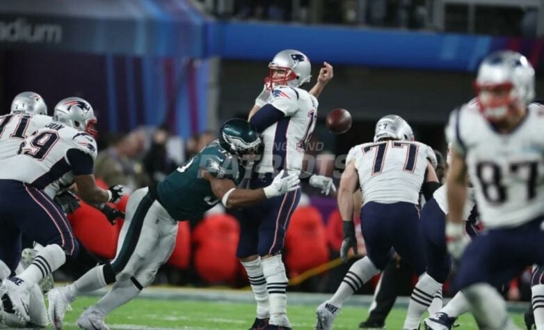Tom Brady sofreu a terceira derrota na carreira em Super Bowls, na partida que ficou conhecida pelo Philly Special. Brady foi brilhante na partida, apesar da derrota. 505 jardas e 3 TDs.