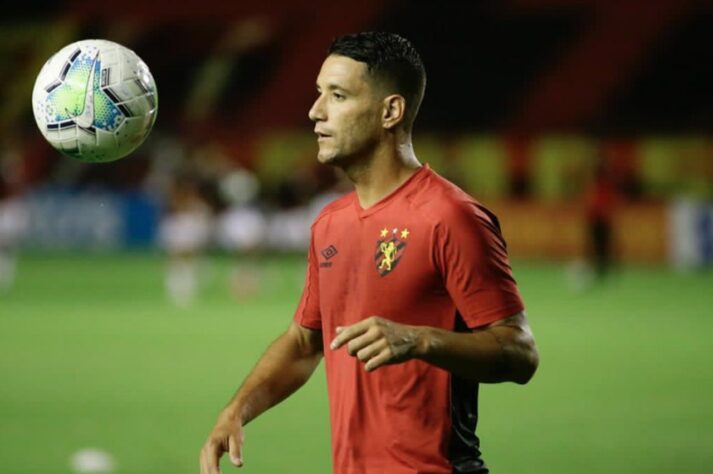 Thiago Neves (36 anos) - Posição: meia - Clube atual: Sport - Valor de mercado: 1 milhão de euros