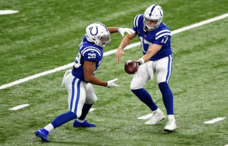 11º Indianapolis Colts (11-5): Um running back talentoso e uma defesa de elite catapultaram Indianapolis à pós-temporada.