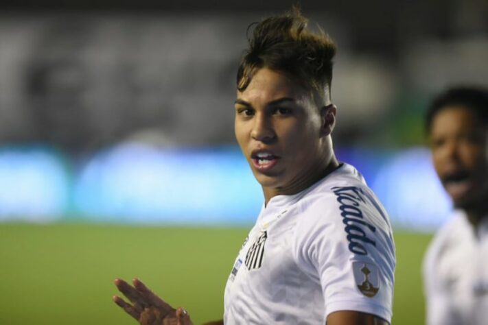Kaio Jorge (19 anos) - Santos - Valor atual: 12 milhões de euros - +50 % - Diferença: 4 milhões de euros