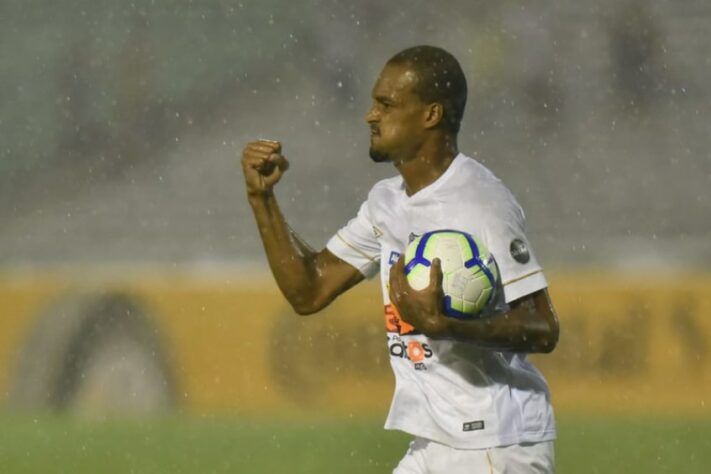 Luiz Felipe - Idade: 29 anos - Posição: zagueiro - Clube: Santos / Contrato até: dezembro de 2024