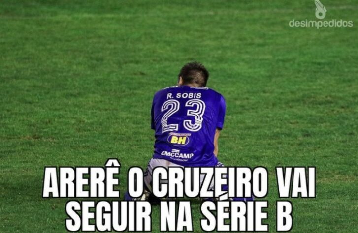 Memes: Cruzeiro fica na Série B e sofre com zoeiras nas redes sociais