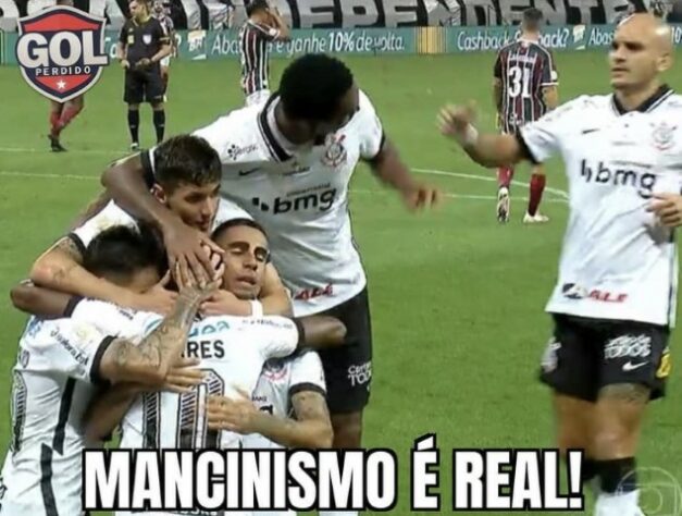 Brasileirão: os melhores memes de Corinthians 5 x 0 Fluminense